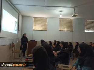 دومین جلسه کارگاه آموزش تئوری چهار شنا به مدرسی سرکار خانم طباطبایی 3
