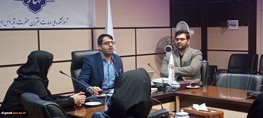 جلسه هم اندیشی با موضوع «بررسی فرقه‌های ضالّه و تأثیر آن بر جوانان و نوجوانان»  6