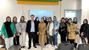 سفر علمی تفریحی دانشجویان‌ حسابداری‌ دانشگاه ملی‌ مهارت واحد دختران یزد به تهران

 2
