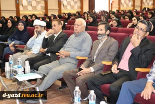 برگزاری جشن استقبال از دانشجویان جدیدالورود آموزشکده ملی مهارت دختران یزد در آستانه ولادت حضرت زینب (س)  11