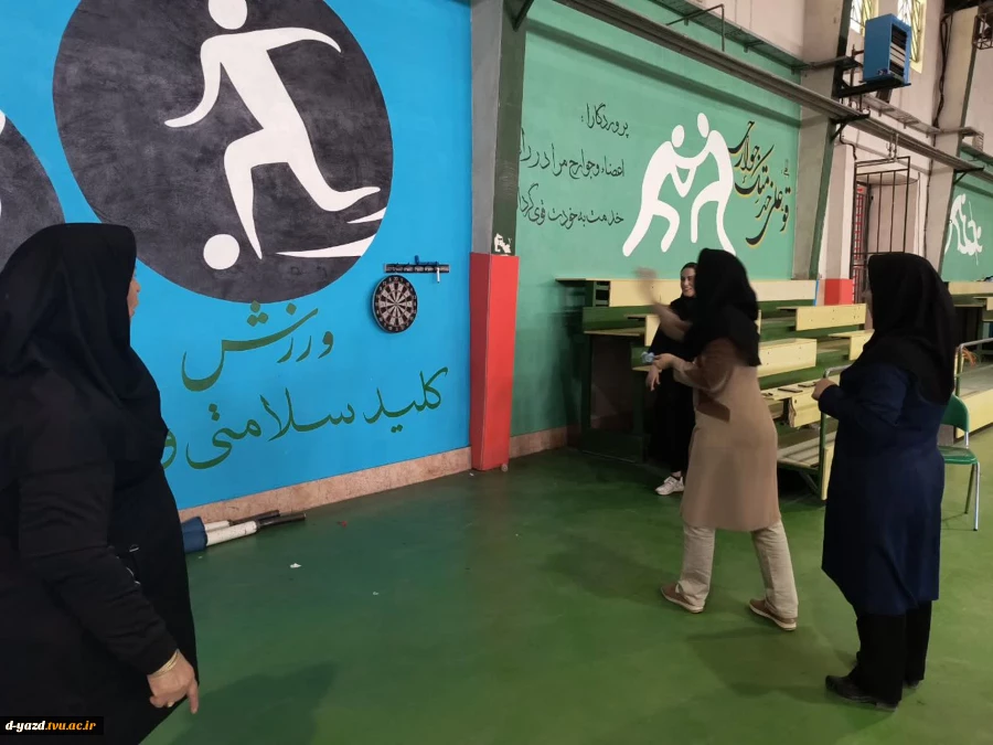 برگزاری مسابقات ورزشی کارکنان آموزشکده ملی مهارت دختران یزد - حضرت رقیه (س) به مناسبت هفته تربیت بدنی
 2