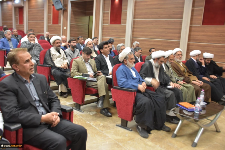 برگزاری مراسم تکریم و معارفه مسئول نهاد نمایندگی مقام معظم رهبری در دانشگاه ملی مهارت استان یزد
 4