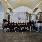 بازدید آموزشی دانشجویان رشته گرافیک آموزشکده ملی مهارت دختران یزد – حضرت رقیه (س) از موزه تار و پود  2