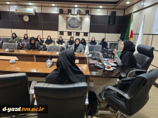 کارگاه آموزشی «آشنایی با بیماری ایدز» در آموزشکده ملی مهارت دختران یزد – حضرت رقیه (س) برگزار شد 2