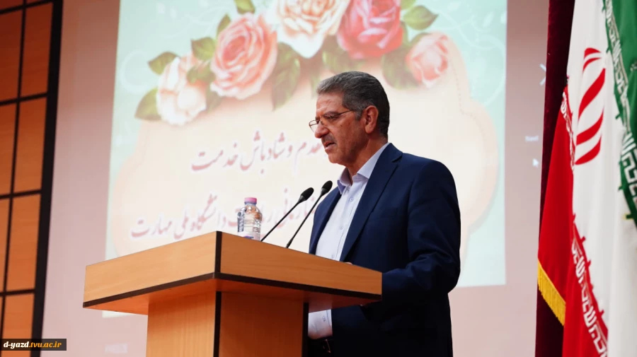 دکتر زمانی در جشن روز دانشجو در پردیس دختران امام علی(ع)یزد:
 دانشجو نماد بیداری، مسئولیت‌پذیری و مطالبه‌گری قانونمند است
 2