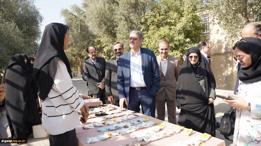 دکتر زمانی در جشن روز دانشجو در پردیس دختران امام علی(ع)یزد:
 دانشجو نماد بیداری، مسئولیت‌پذیری و مطالبه‌گری قانونمند است
 2