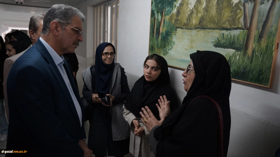 دکتر زمانی در جشن روز دانشجو در پردیس دختران امام علی(ع)یزد:
 دانشجو نماد بیداری، مسئولیت‌پذیری و مطالبه‌گری قانونمند است
 2