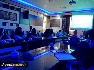 برگزاری ورکشاپ «دستیار هوشمند برای طراحی لباس» در آموزشکده ملی مهارت دختران یزد 2