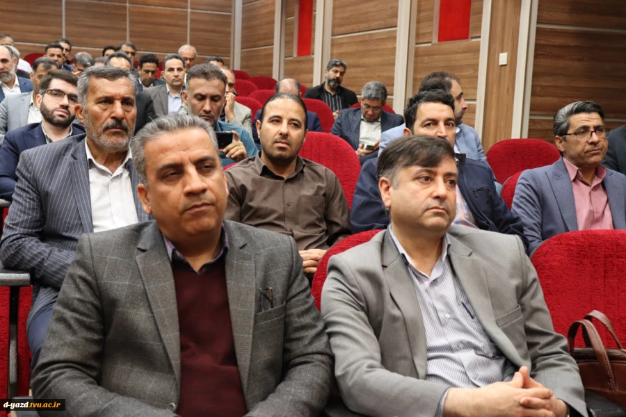 آیین تکریم و معارفه رئیس آموزشکده ملی مهارت دختران یزد - حضرت رقیه (س) در دانشگاه ملی مهارت استان یزد 10