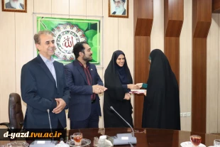 برگزاری مراسم تودیع و معارفه فرمانده بسیج دانشجویی آموزشکده دختران یزد 7